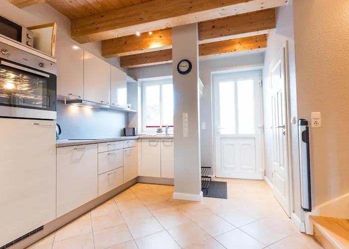 Alte Schule 6 * Staberdorf